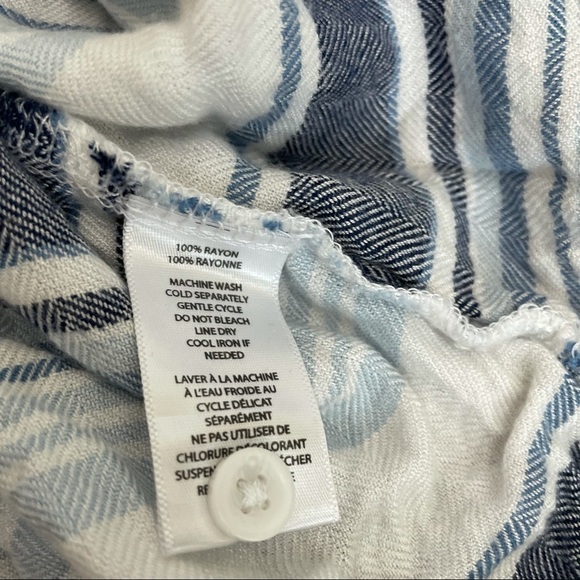 Beach Lunch Lounge Striped Button Front Top - Picture 4 of 5